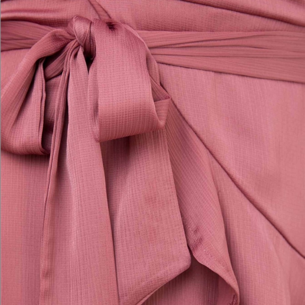 ✨NWT Princess Polly “For Loraline” Ruffle Dress✨ - Picture 5 of 7